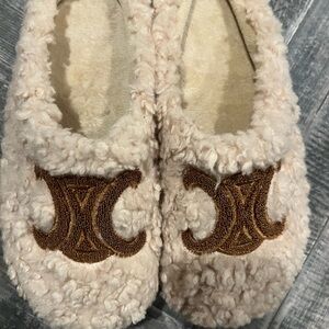 Fur Cozy Cream Slippers Sasika
